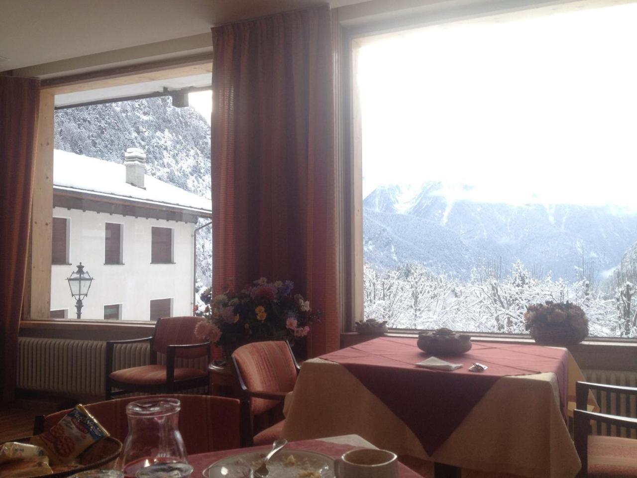 Hg Hotel Italia Brusson Exteriör bild